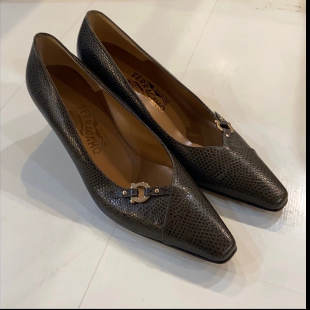 Salvatore Fertagamo Women’s shoe 7 1/2